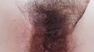 Big hairy pussy and piss