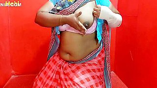 Homemade Tamil Mahi Aunty Showing Boobs And Pussy In Sareee Also Fingering And Moaning