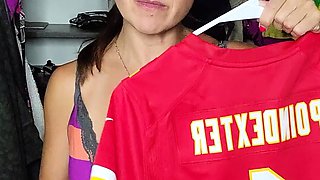 Brunette Couch Webcam Solo Fun Masturbating