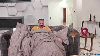 Charles Dera Facefucks Chloe Rose