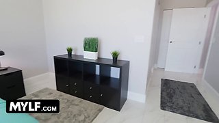 Dee williams, the busty stepmom, loves to take on her hung stepson's hard cock in doggystyle