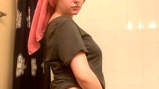 Pregnant Redhead Webcam Masturbation