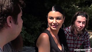 Kiara, 32 years old, our baker fucked by two guys! - Jacquie et Michel TV