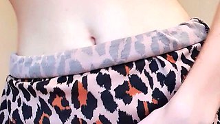 Small titted babe toys her pussy on webcam