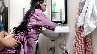 Wild desi sex with tight pussy and Indian aunty Kajolbabs