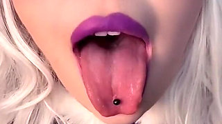 BBW Winter Time Cumslut