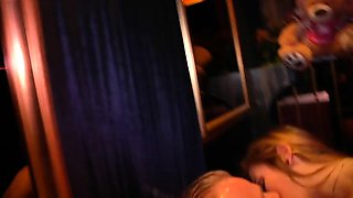 Amateur Blonde Teen Blowjob Cumshot Swallow