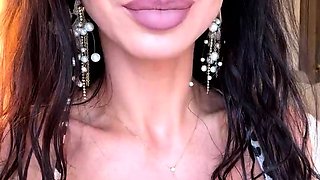 Leann amateur beautiful brunette with big boobs