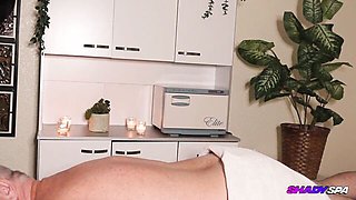 Nookies featuring Eli Thomas and Lola Valentine's petite sex