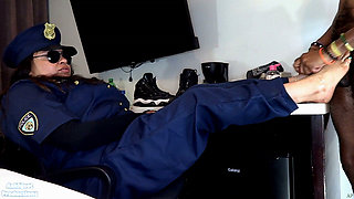 Freaky Latina Cop Wantz Black Thug Cum on Her Feet