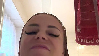 I Have a Very Wet Pussy When I Play in the Bath and Masturbate My Unshaven Smelly Pussy Under the Shower