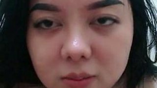 Si Semok Bening Doyan Ngocok Memek
