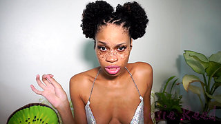 Wtf Do Slaves Need Cash? Financial Dominatrix Goddess Rosie Reed