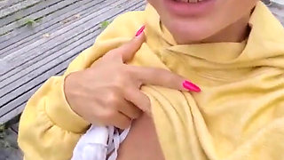 Selfie Shooting and Pee with Nice Flashing