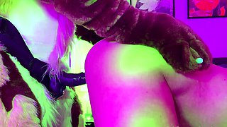 Strapon fetish lesbians get bukkake