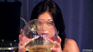 Cam Solo Teen Passion Mesmerizes with Petite Toy Heat