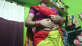 Sagarika's sexy hair remover and self-pleasure session