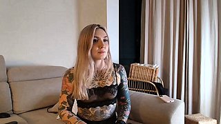 Tattooed Blonde Babe Masturbates with Pink Toy on Cam