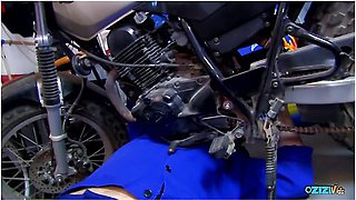 Garage Fucking With A Horny Girl With Small Perky Tits