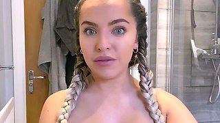 Brunette Solo Webcam Masturbation