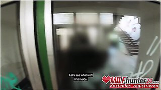 Nails Skinny Milf Vicky Hundt In An Abandoned Place