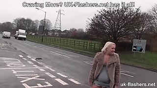 Tanya Lixx Pissing in Public Outdoor - UK Flashers Amateur Fetish
