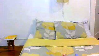 Beauty small tit amateur teen masturbating her shaved pussy