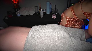 Raunchy harlot massage handjob adult clip