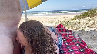 Fukbunnies at a Beach with Watching and Wanking