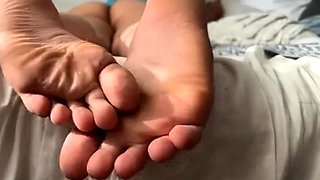 Maitresse Madelines solo foot fetish POV