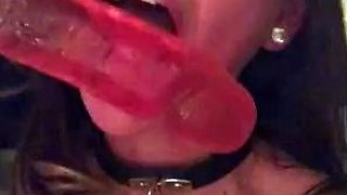 Webcam fun mature brunette with toys cum on cam