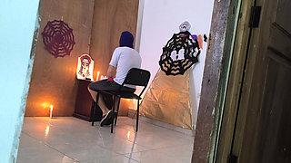 The witch's sexual allure: a ritual that unleashes intense and sexual passions on Halloween