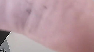 Louise Barlow - Facesitting