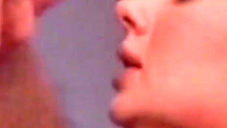 Organize a Fuck with Two Men for Girlfriend