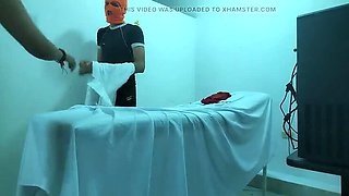 Martin13's Naughty Masseuse Seduces Client with Hot Blowjob & Fucking in Spa Salon