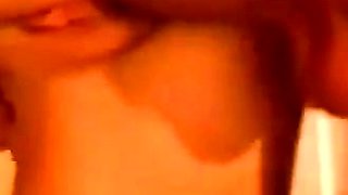 Schneller Fick vor der Dusche - Deutsche Amateur Creampie