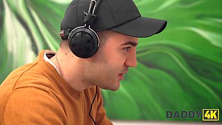 Daddy4k. keep playing and i'll play with your grandpa