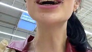 Melissa_crazy russian toilet camwhore