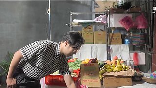 Su Chang cheats on her hubby in a bathroom