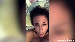 Elastic labia fun