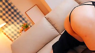 Korean wife on couch Amateur Asian Japanese Korean Webcams