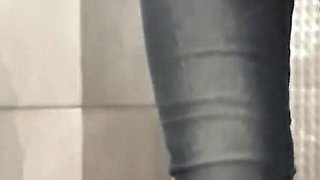 Wetting My Jenas All Go to My Shoes and