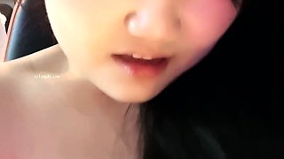 Omege japanese girl with big boobs on cams