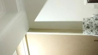 Amateur milf hidden cam