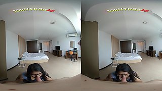 Mature Brunette's Wild Passion in Chunky VR Heat