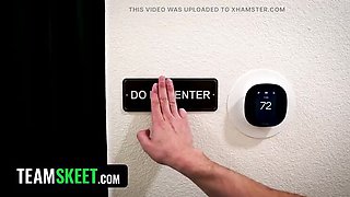 Rion King & Crystal Clark Hardcore MILF Adventure - Deep Throat Blowjob & Doggy Style Fucking in 4K