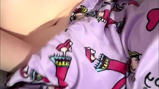 Desperate girl can't hold her pee and floods her panties