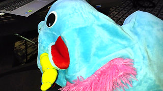 Schoolgirl Suck Cock - Homemade Porn