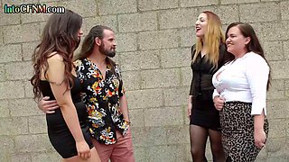 Cumthirsty CFNM babes gives BJ to guy