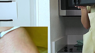 Vika - Secretary up the Skirts